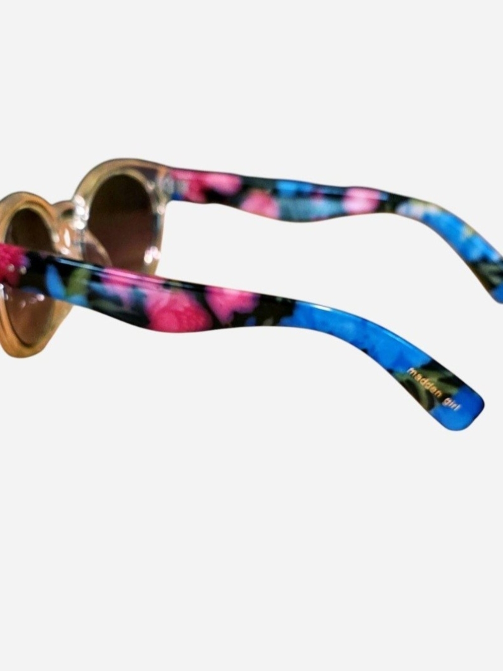 Madden Girl Clear & Floral Sunglasses & Black & Silver Sunglasses, Sunnies - Picture 7 of 8